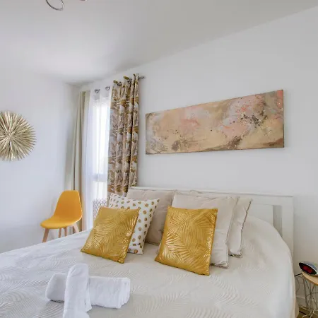 Les Terrasses D'azur-1 By Interhome Apartament Sanary-sur-Mer